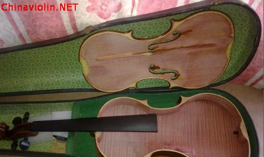 修理外国琴  3.jpg