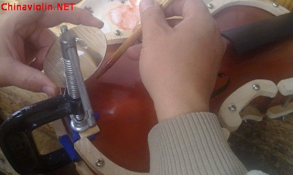 修理外国琴  20.jpg