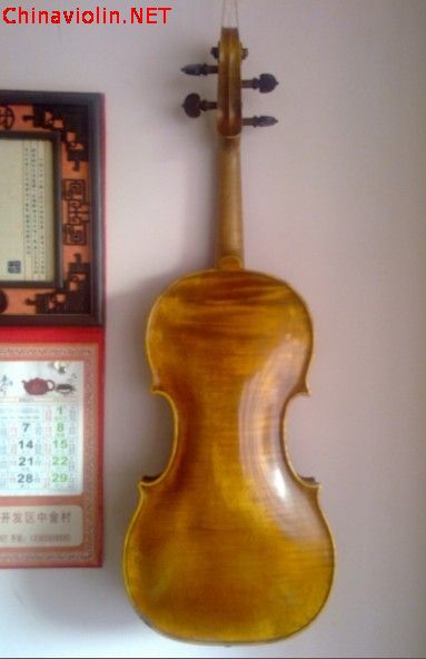 修理德国老琴  2.jpg