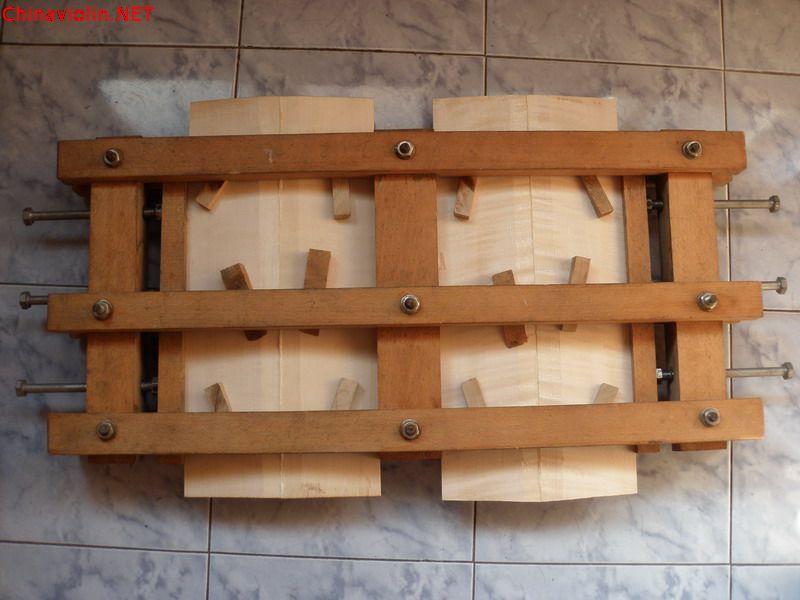 一把“没有学派风格”小提琴的制作过程