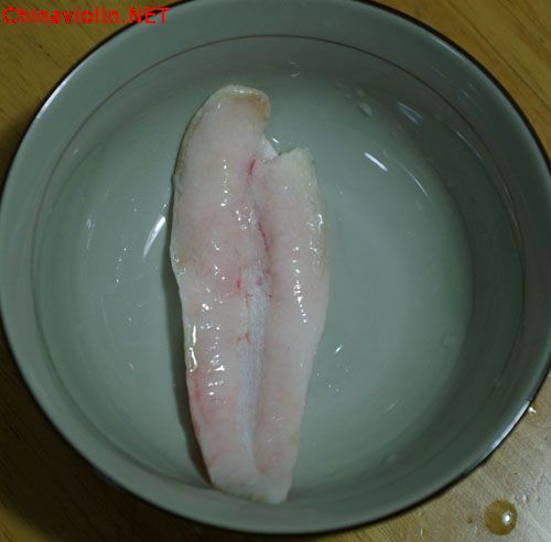 完整的一个鱼胶.jpg