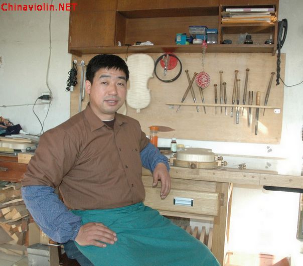 李国峰工作照压缩版.jpg