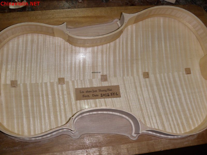 【刘兆军提琴工作室】黑龙江李女士定AAAA欧料小提琴制作过程 ... ...