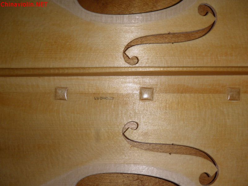 【刘兆军提琴工作室】无锡李老师定制AAAA欧料小提琴制作过程 ... ...