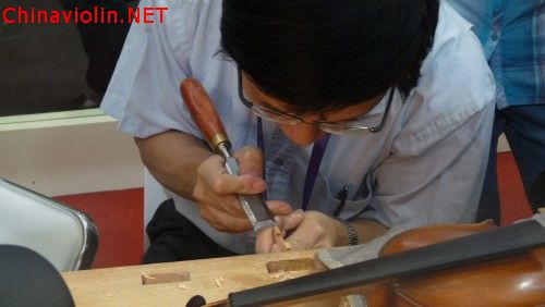 p1030240_conew1.jpg