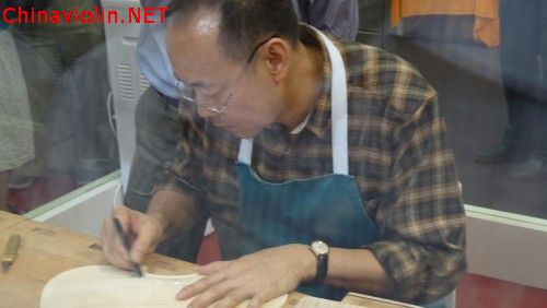 p1030212_conew1.jpg