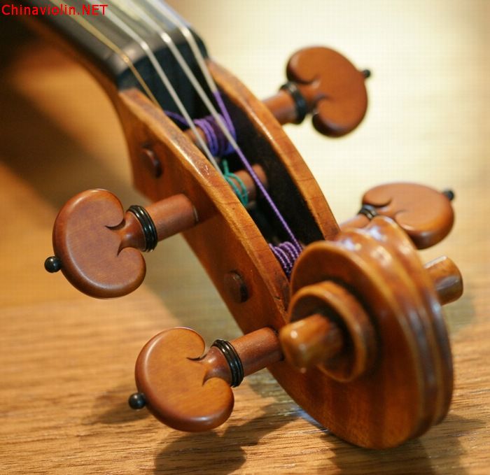 江峰美国VSA小提琴制作比赛金奖琴