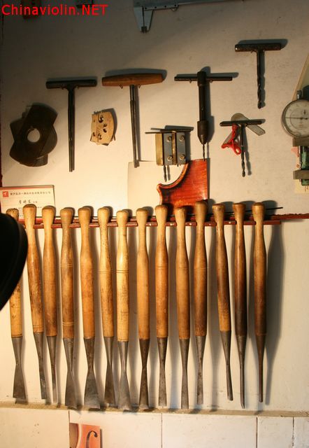 25年前在郑荃工作室买的刀 (2).jpg