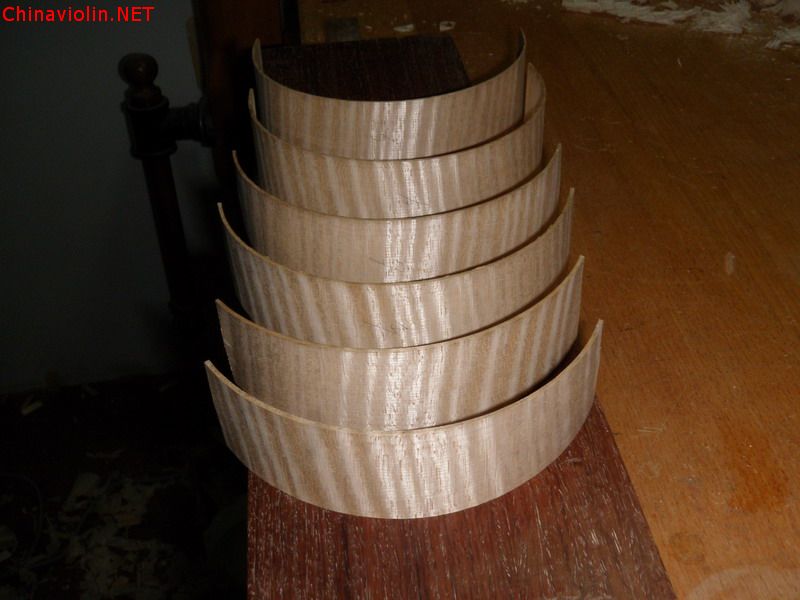 【刘兆军提琴工作室】广西北海孔老师定制AAAA欧料小提琴制作过程 ... ...