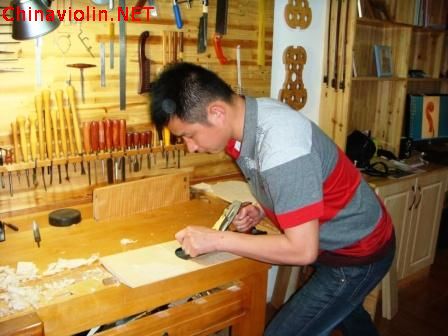 【刘兆军提琴工作室】济南田先生定制AAAA欧料小提琴制作过程 ... ... ... ... ... ...