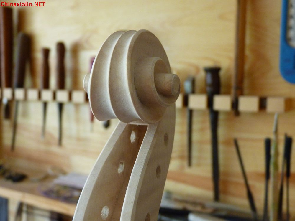 【克雷蒙纳提琴制作坊】定制琴73号仿克雷蒙纳人制作过程