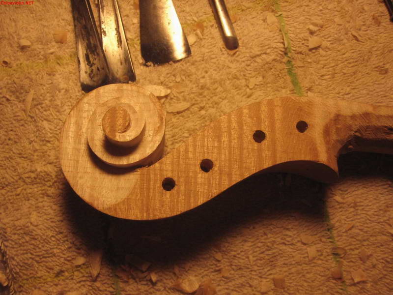 【荣华提琴作坊】114号邓老师定制小提琴制作过程