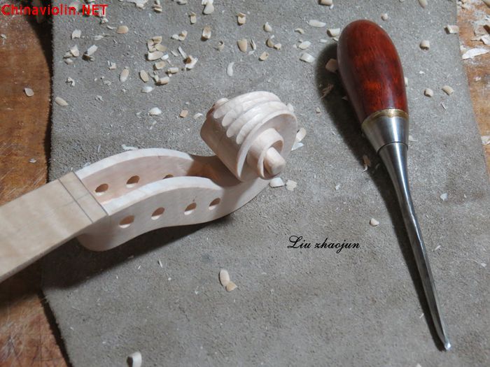 【刘兆军提琴工作室】东莞王老师定制顶级欧料小提琴制作过程 ... ...