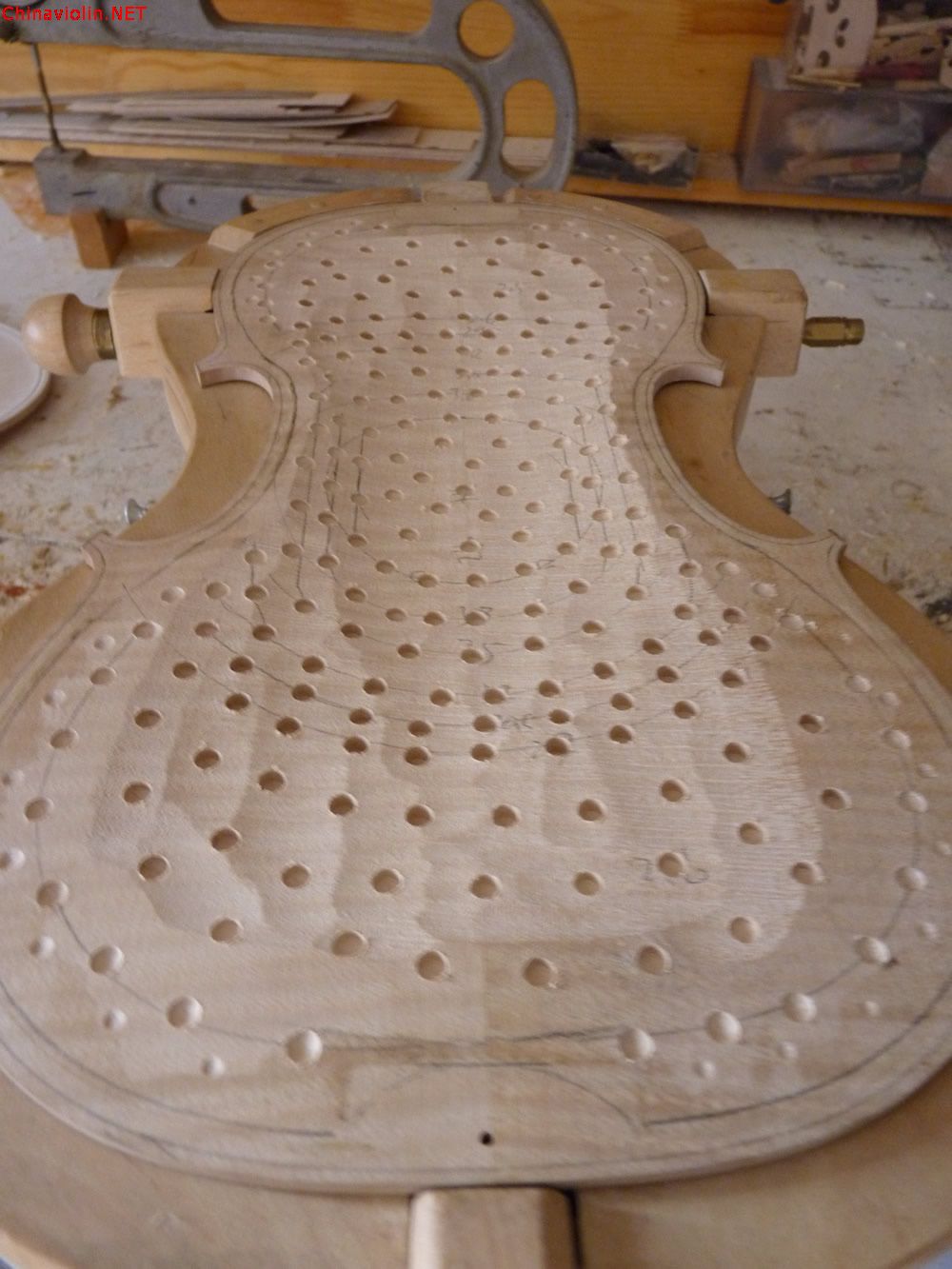 【克雷蒙纳提琴制作坊】82号仿克雷蒙纳人定制琴制作过程