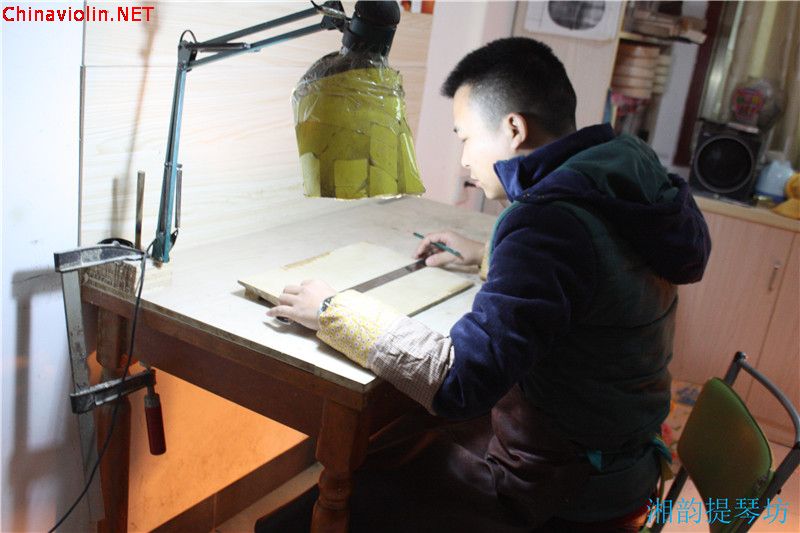 『谢美军提琴作坊』向各琴友分享工作室图片及一把白琴的制造过程 ... ...