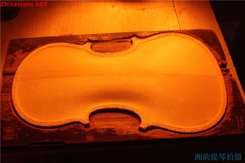 【谢美军提琴作坊】东莞严老师订制Guarneri1743小提琴制作过程 ... ...