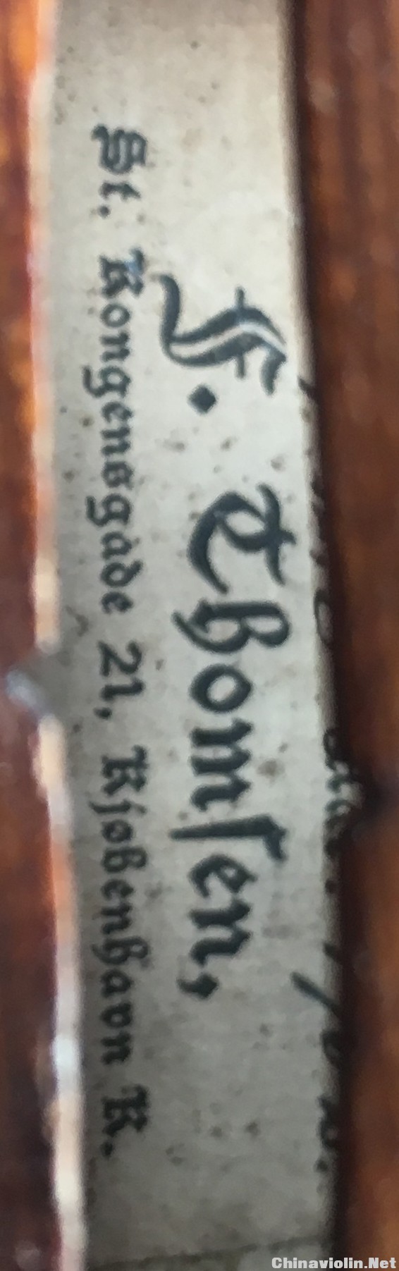 上边的标签