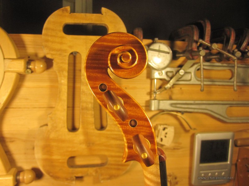 【荣华提琴作坊】订制130号小提琴制作过程