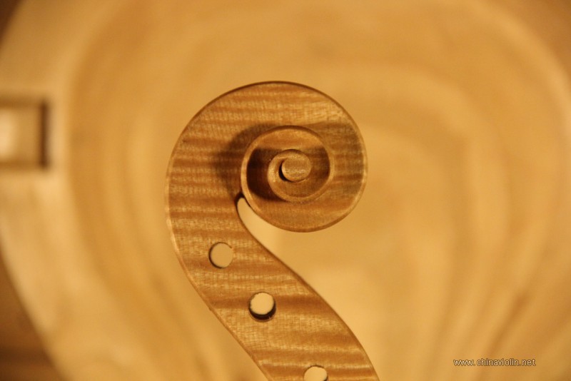 【荣华提琴作坊】定制136号小提琴制作过程
