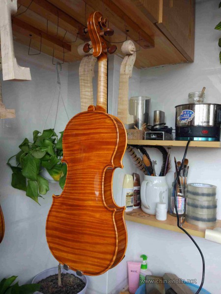 【荣华提琴作坊】138号小提琴制作过程