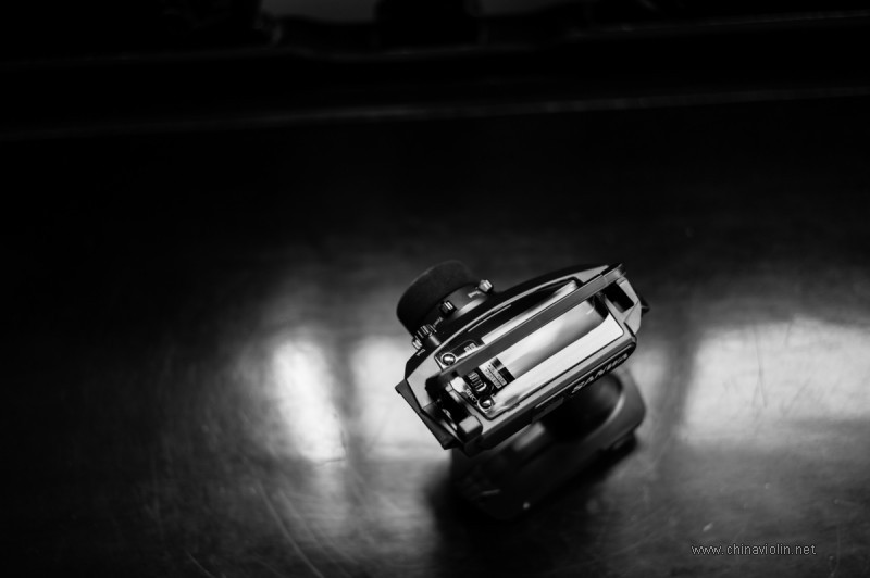 新买的遥控器：三禾mt44，开箱。