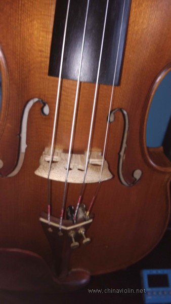 减少松香粉尘，增加弓子挂弦力的小办法。