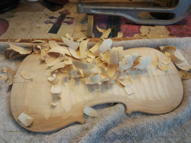 【荣华提琴作坊】定制琴172号：1/2 珠珠爸的朋友