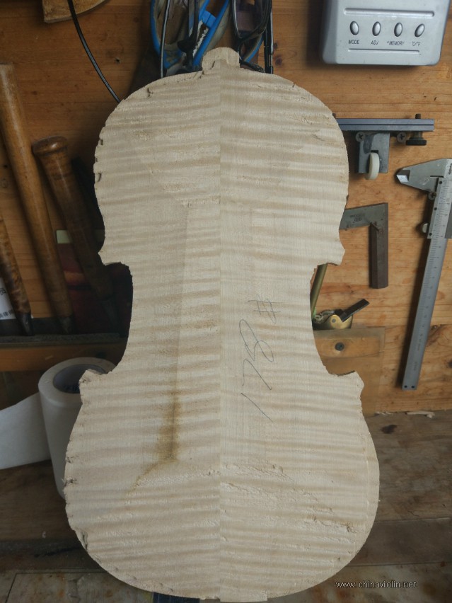 090230aj5r5cvs7zolkmos.jpg