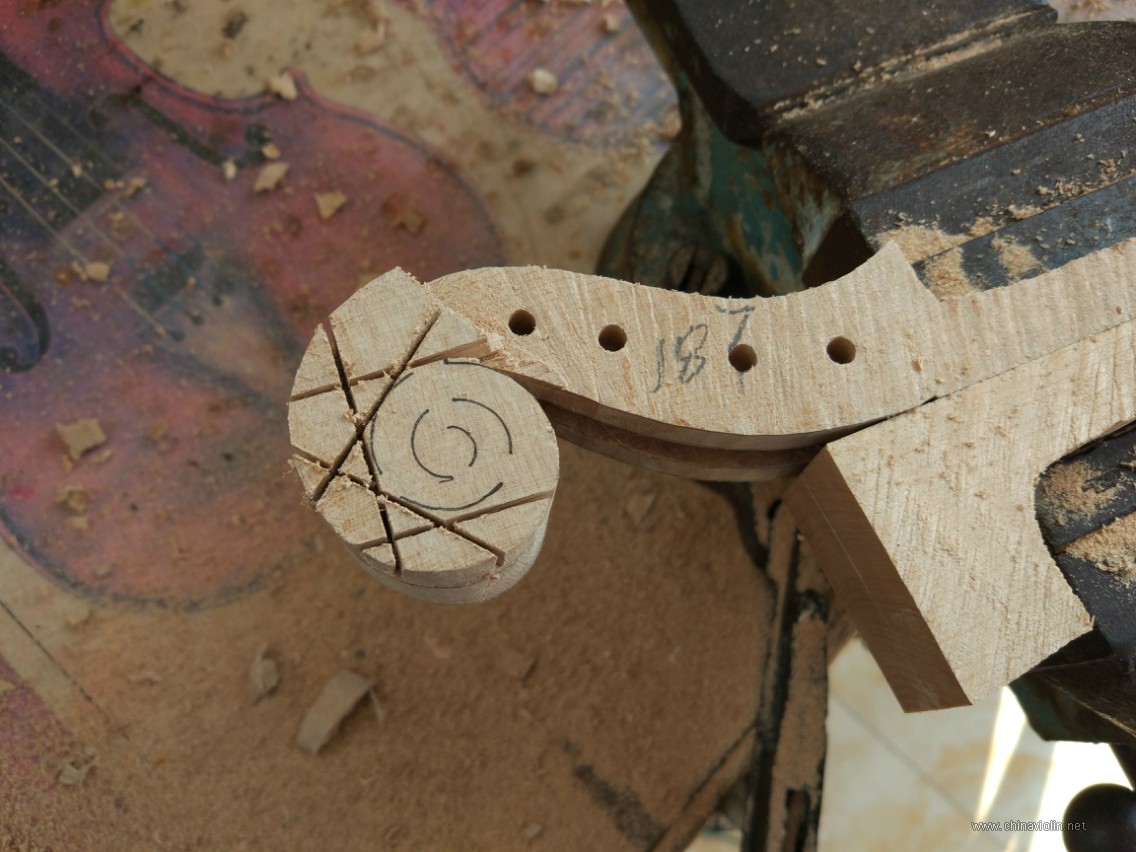 【荣华提琴作坊】187号斯式4/4混配小提琴制作过程