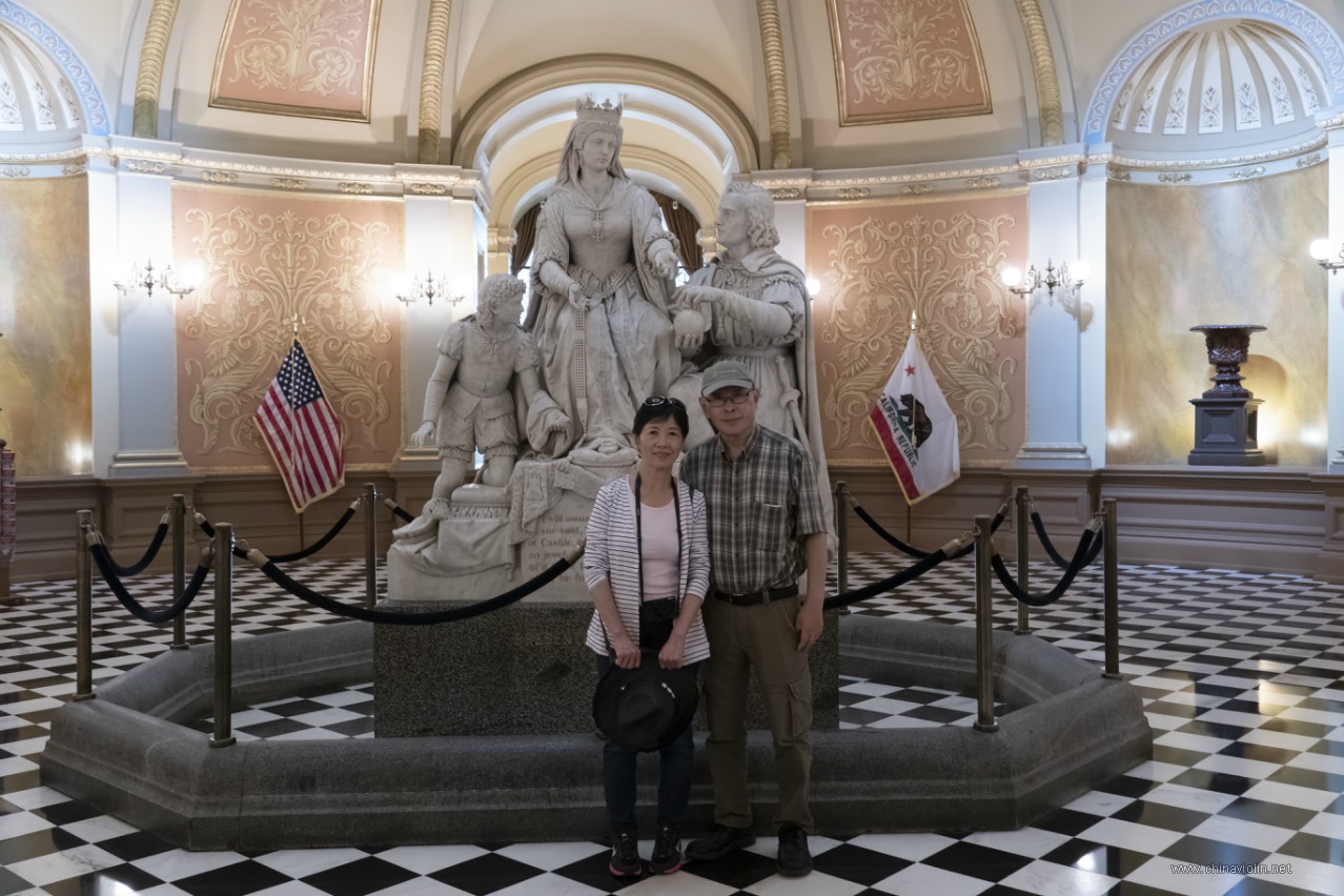 哥倫布發现美洲记念像