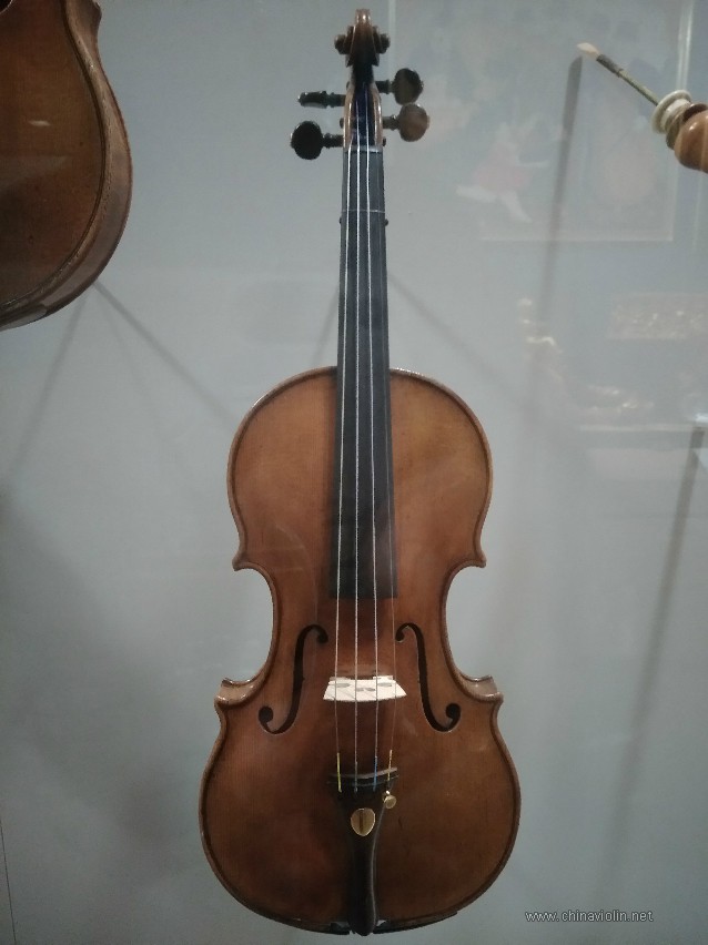 200200id4i2nlrqcq7rtcr.jpg
