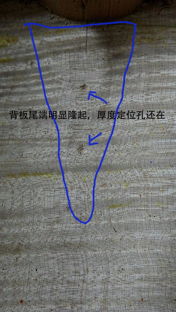 背板尾木端.jpg