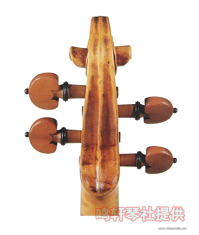 1745勒杜克琴头背面.jpg