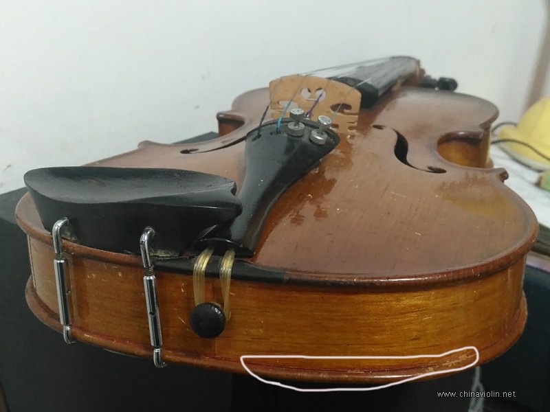 小提琴开胶.jpg