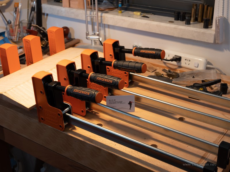 PONY JORGENSEN平行式重型拼板夹