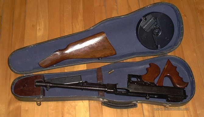 Tommy_Gun_Case1.jpg