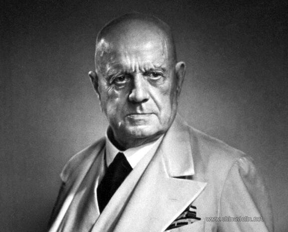 让·西贝柳斯（Jean Sibelius）