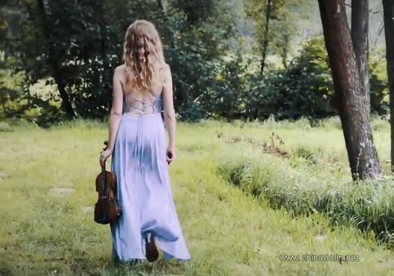 Yiruma（李闰珉）《River Flows in You》