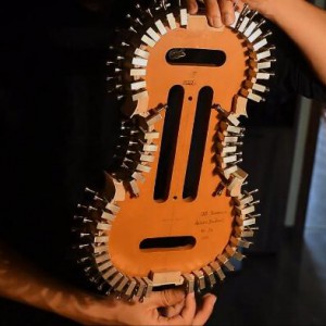 一人 一琴 一世界 ⑦ 衬条制作 粘接