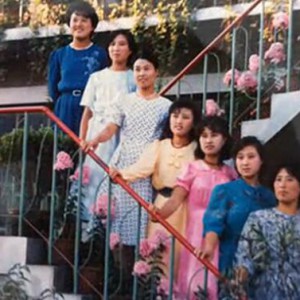 嗮嗮岳父家的七仙女