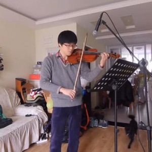 献上一曲《新春乐》， 祝大家新年快乐！