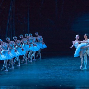 柴可夫斯基《天鹅湖》