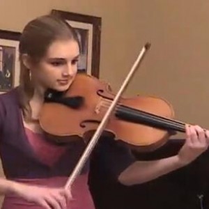 美少女和中提琴 巴赫第一奏鸣曲前奏曲