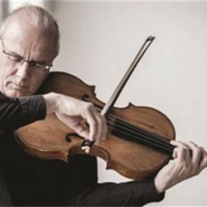 中提琴的弓与弦在演奏中的要点