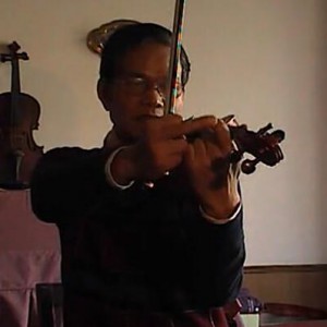 《拉小提琴最基本的方法必须正确》