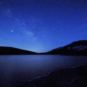 《静》——为单声部打击乐而作