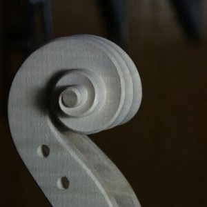 小提琴的调弦方法