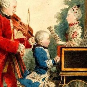 论莫扎特的自由