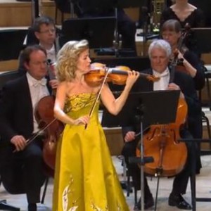 穆特 2022贝多芬小提琴协奏曲第二、三乐章 中文字幕